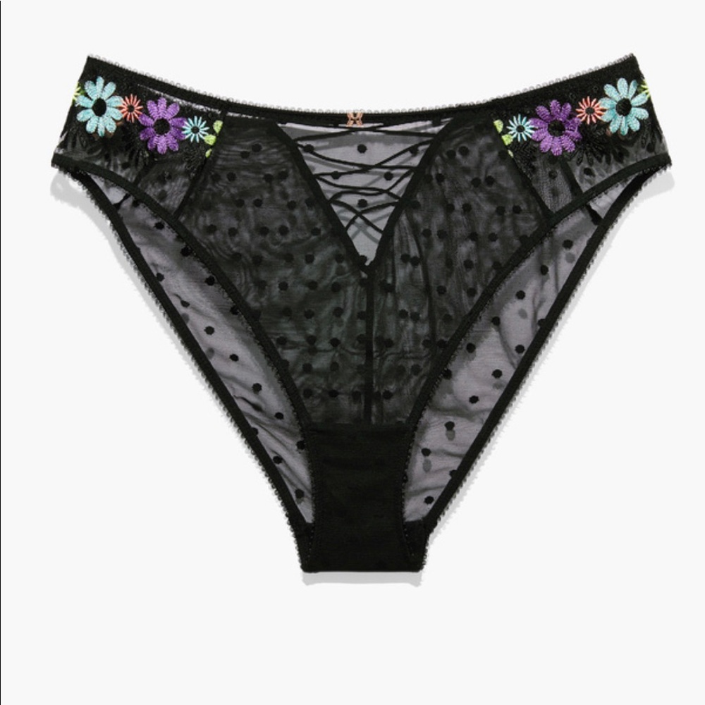 Savage X Fenty Free Spirit Floral Embroidery High Leg Bikini Size 1X NWT